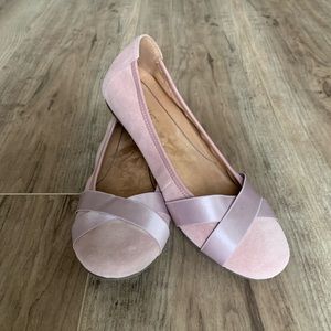 Vionic pink suede Maria ballet flats size 9 like new condition